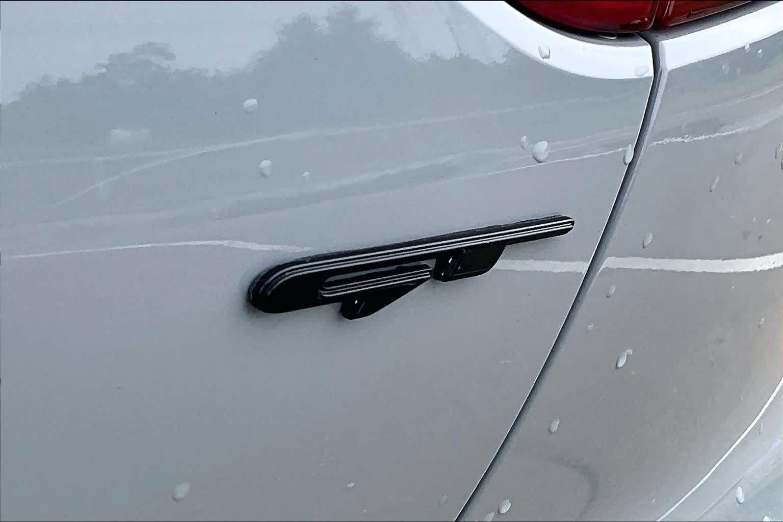 Used 2020 Ceramic Silver Kia GT2 image 9
