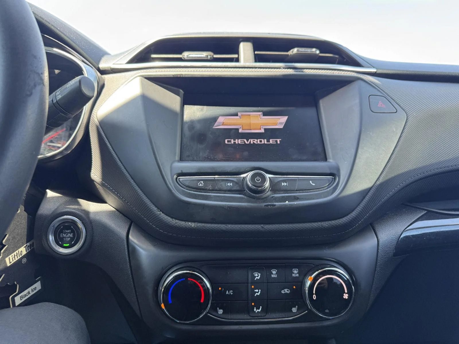 Used 2021 Midnight Blue Metallic Chevrolet LT image 9