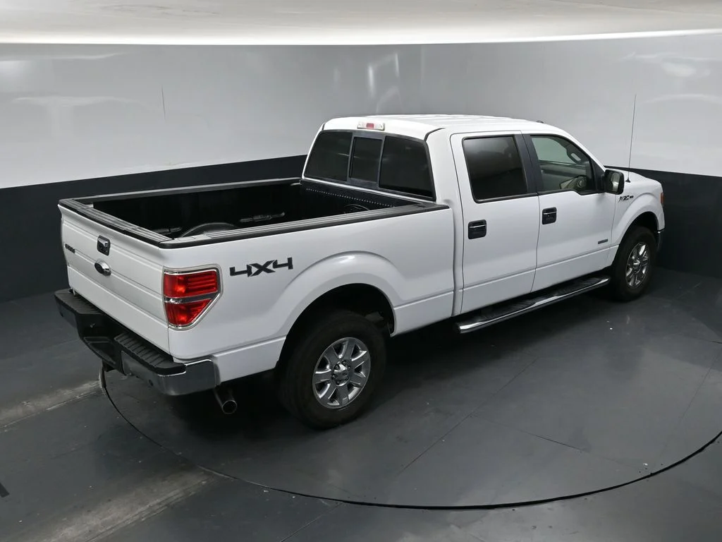 Used 2014 White Ford XLT image 16