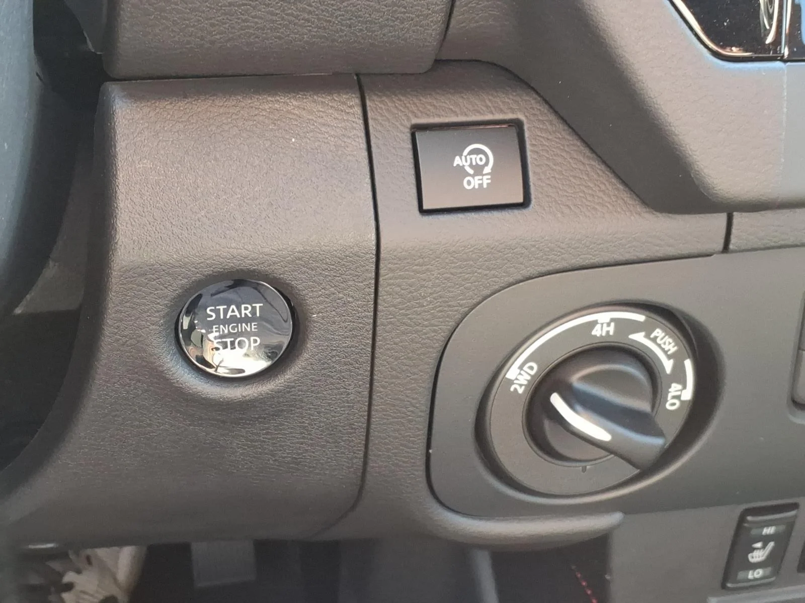 2026 Nissan Frontier Crew Cab PRO-4X® Gray at Robbins Nissan