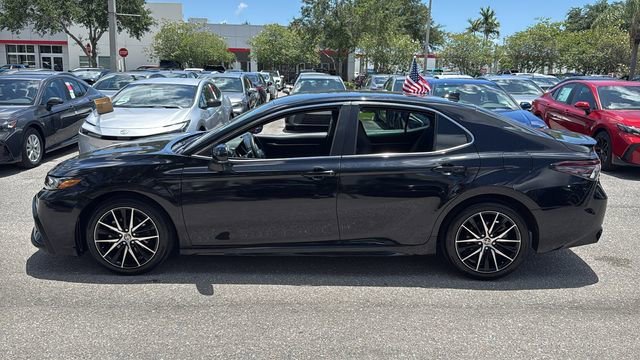 Used 2024 Midnight Black Metallic Toyota SE image 4