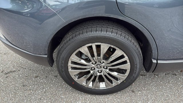 Used 2024 Coastal Gray Toyota Limited image 12