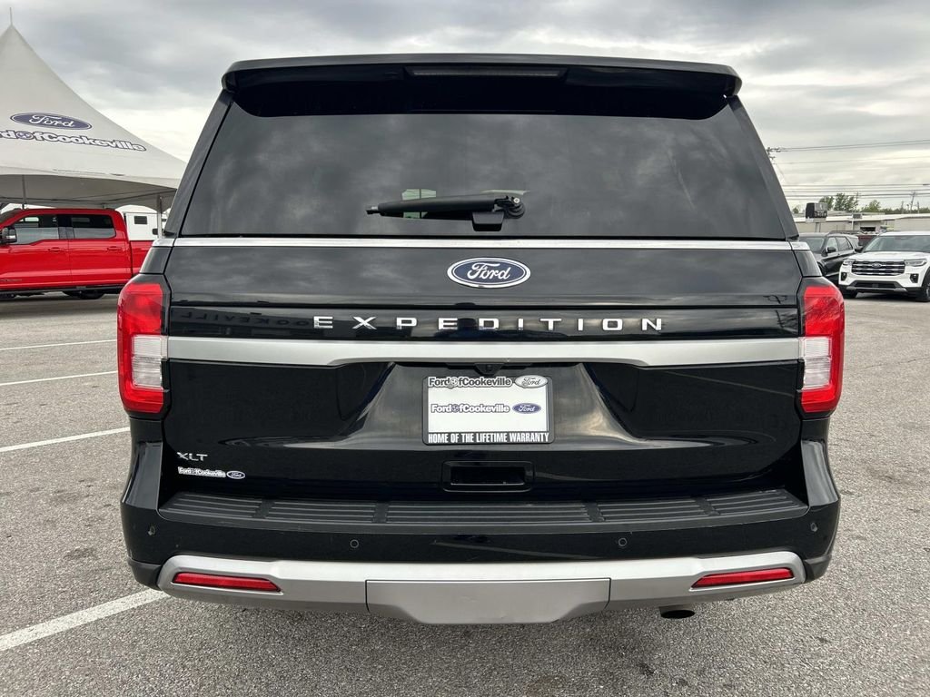Certified Used 2024 Black Metallic Ford XLT image 5