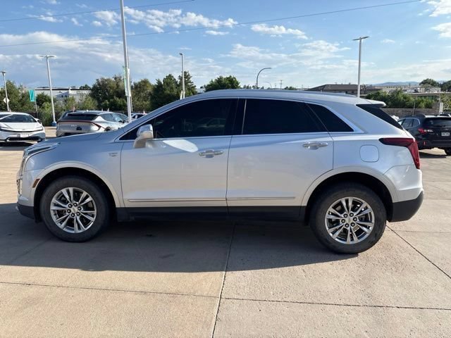 Used 2020 RADIANT SILVER METALLIC Cadillac Premium Luxury FWD image 8