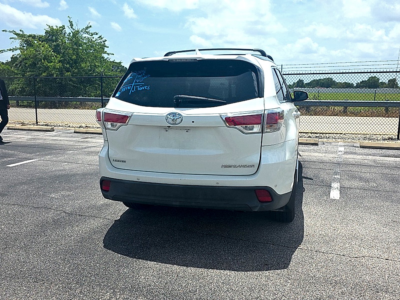 Used 2015 Blizzard Pearl Toyota Limited V6 image 10