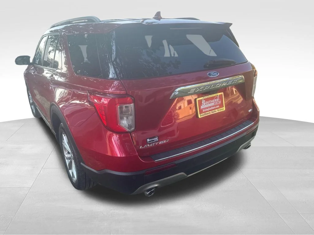 Used 2020 Red Ford Limited image 19