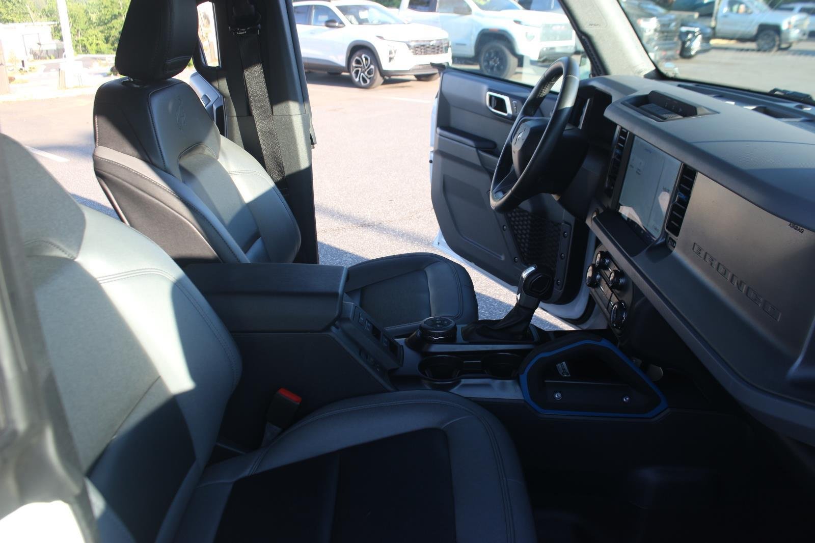Used 2024 White Ford Black Diamond image 33