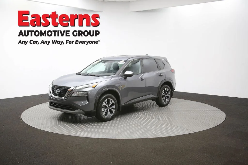 Used 2023 Gray Nissan SV image 55