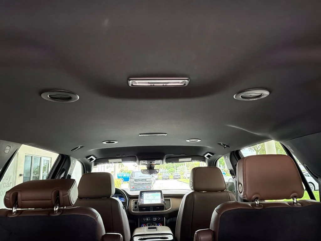 Used 2022 White Chevrolet High Country image 38