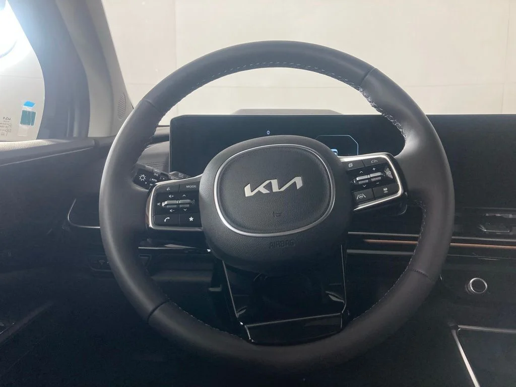 New 2026 Astra Blue Kia SX Prestige image 4