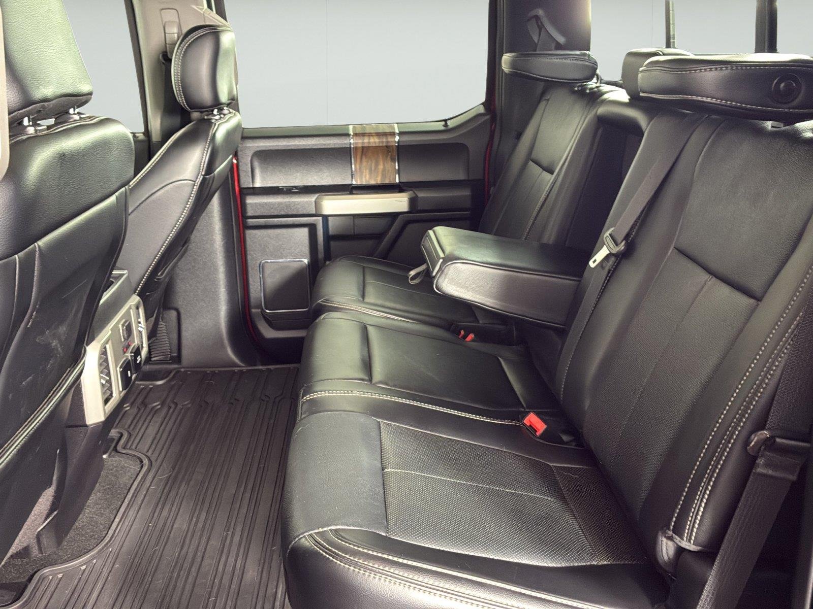 Used 2019 Ruby Red Metallic Tinted Clearcoat Ford LARIAT image 38