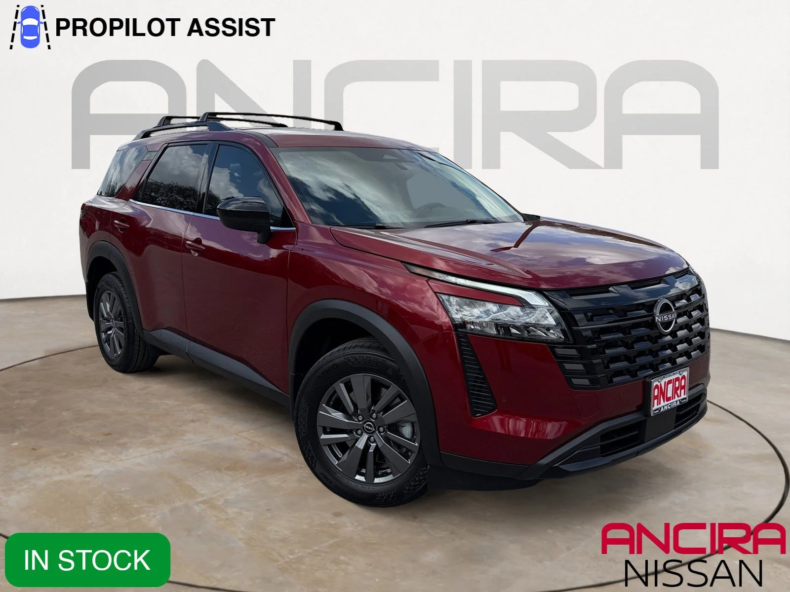 2026 Nissan Pathfinder SV 4WD's photo
