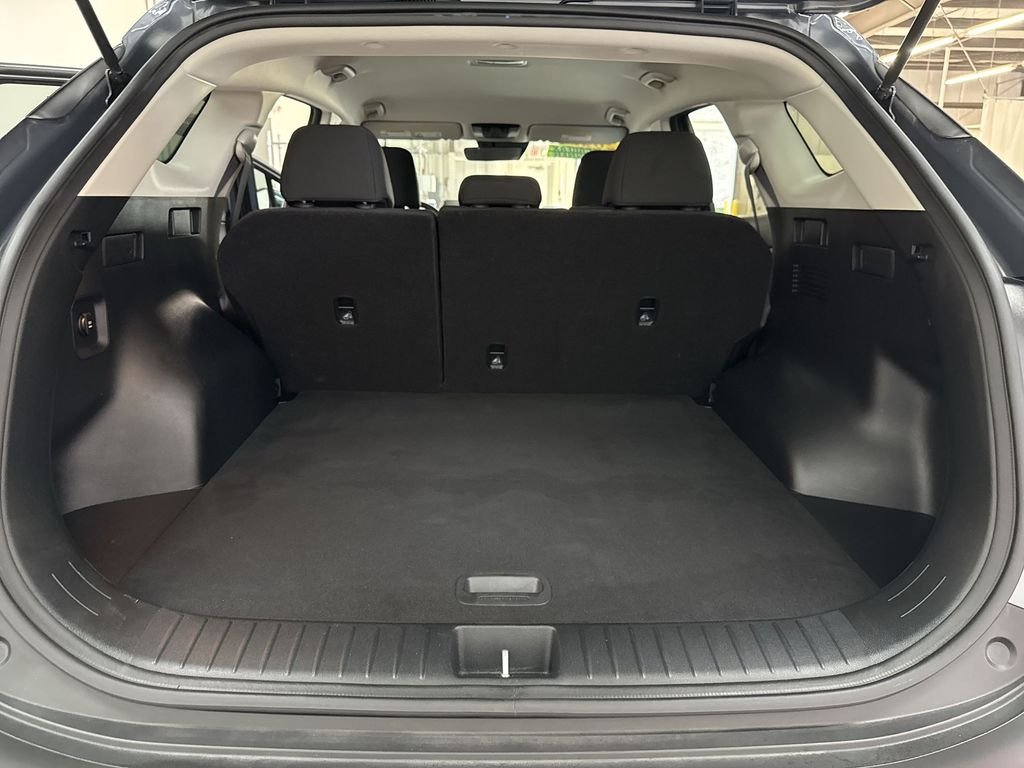 Used 2023 Gray Kia LX image 32