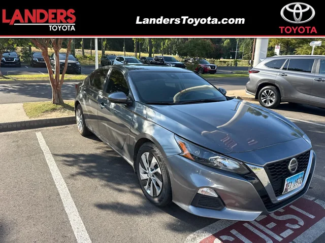 2022 Nissan Altima 2.5 S