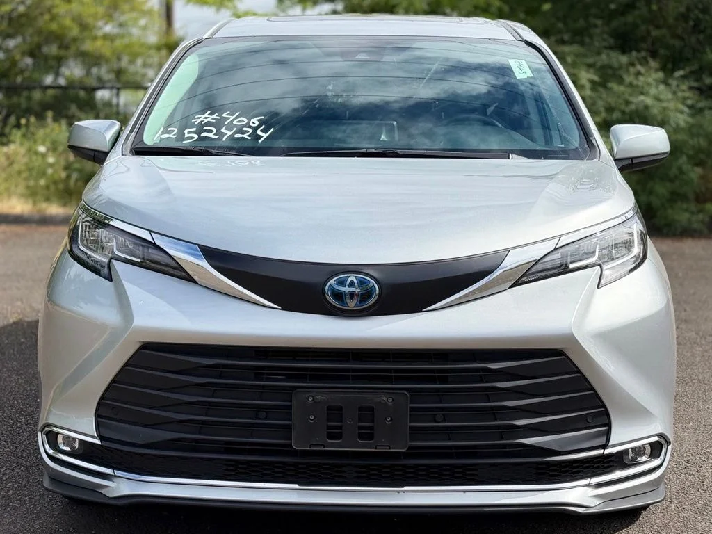 Certified Used 2023 Silver Toyota XLE image 8