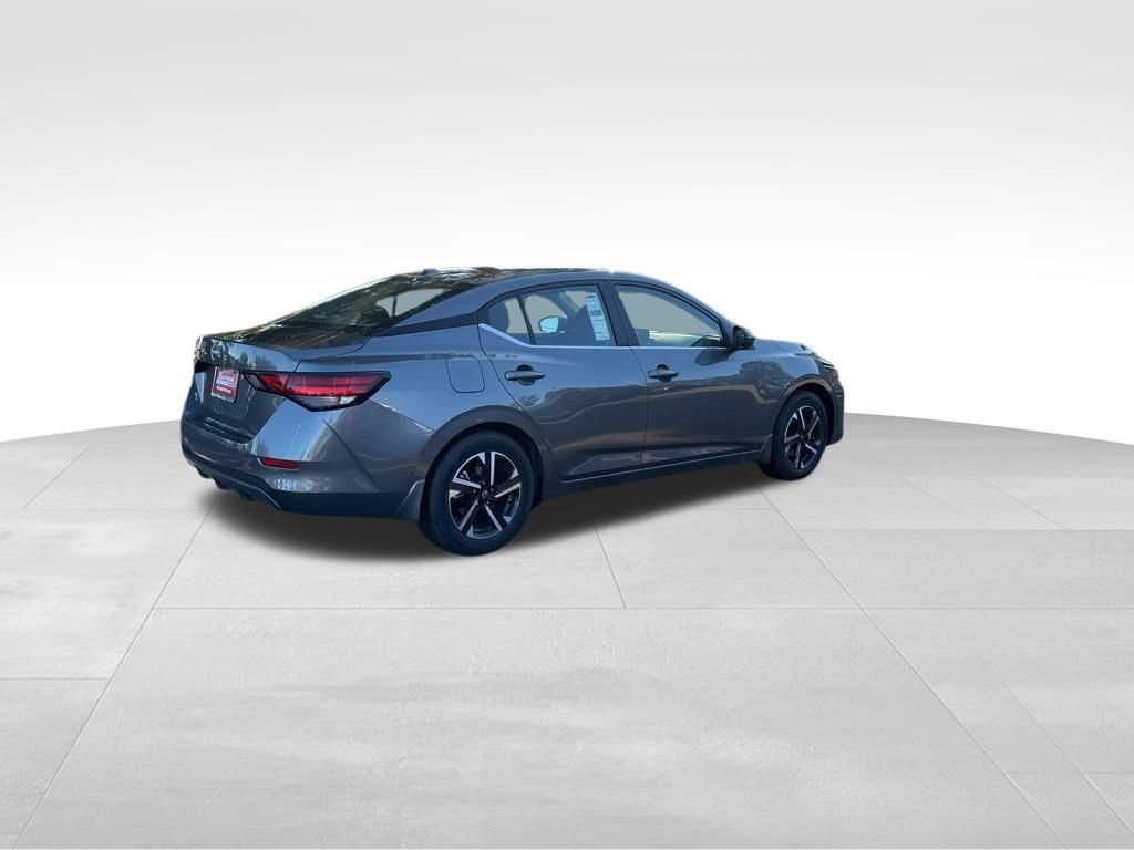 2025 Nissan Sentra SV photo 4