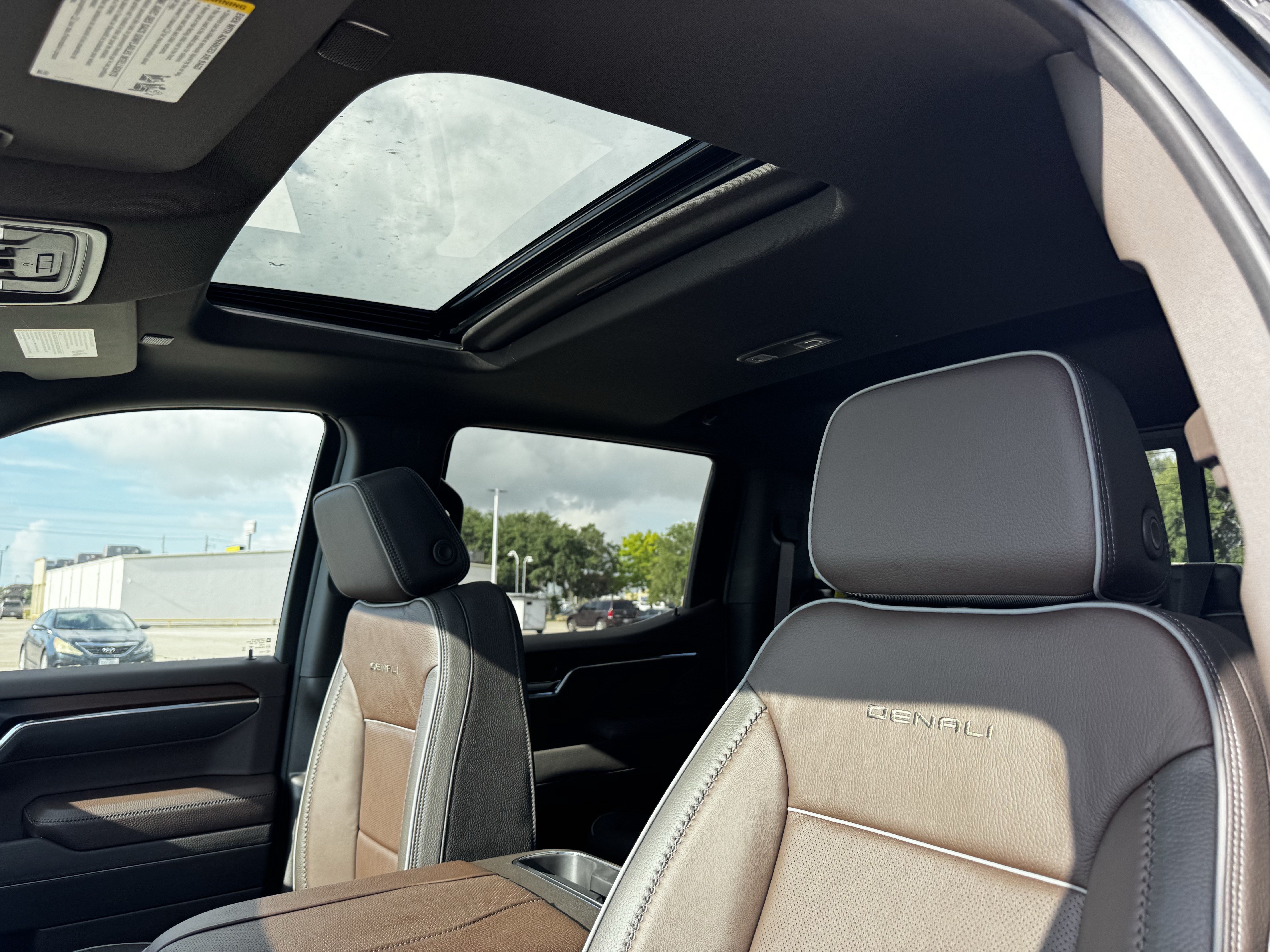 2026 GMC Sierra 1500 Denali - Photo 18