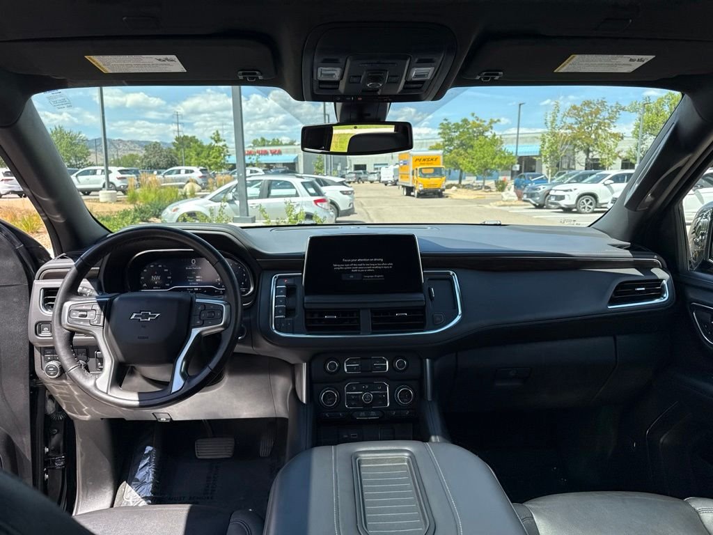 Used 2022 Black Chevrolet Z71 image 12