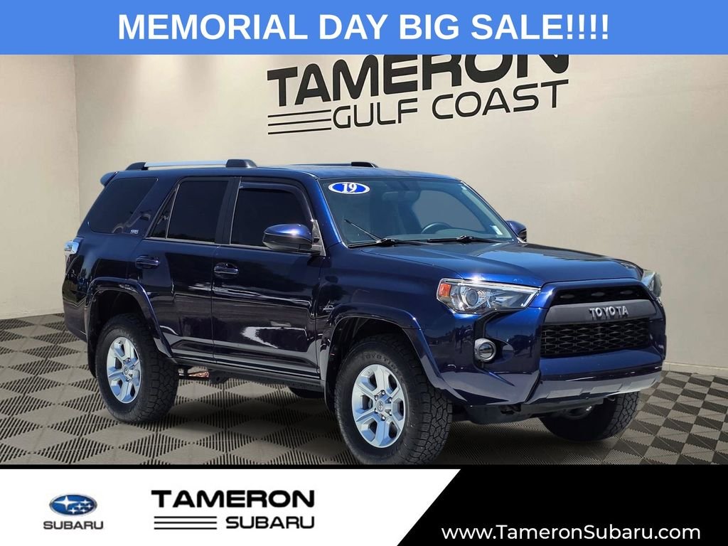 2019 Toyota 4Runner SR5 4x4 V6's photo