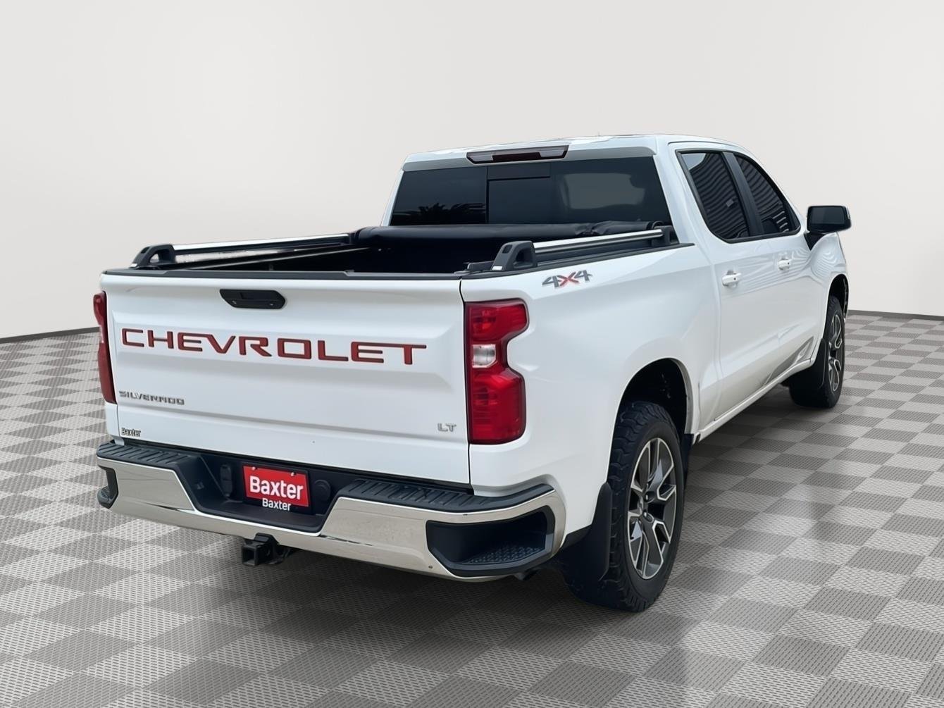 Used 2019 Summit White Chevrolet LT image 3
