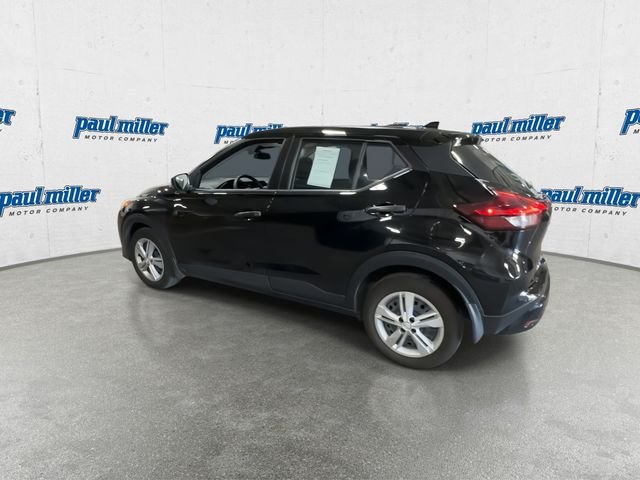 Certified Used 2025 Super Black Nissan S image 8
