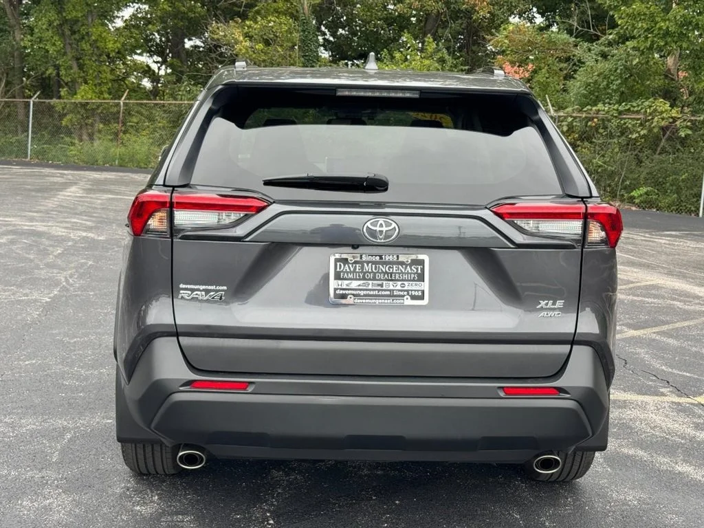 Used 2023 Gray Toyota XLE image 6