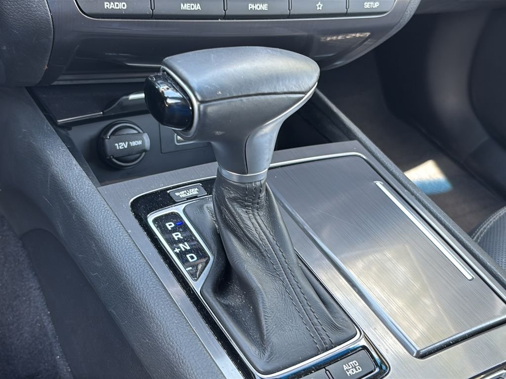 Used 2019 Casablanca White Genesis 3.8 image 30