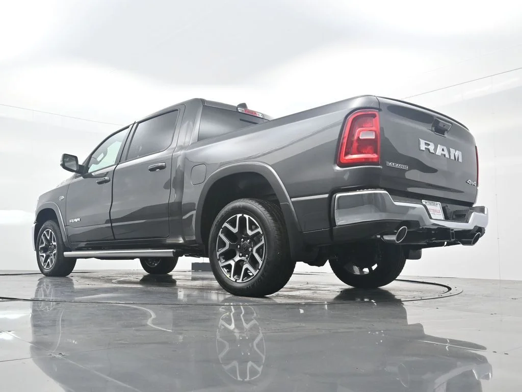 New 2026 Granite Crystal Metallic Clear-Coat Exterior Paint RAM Laramie image 39