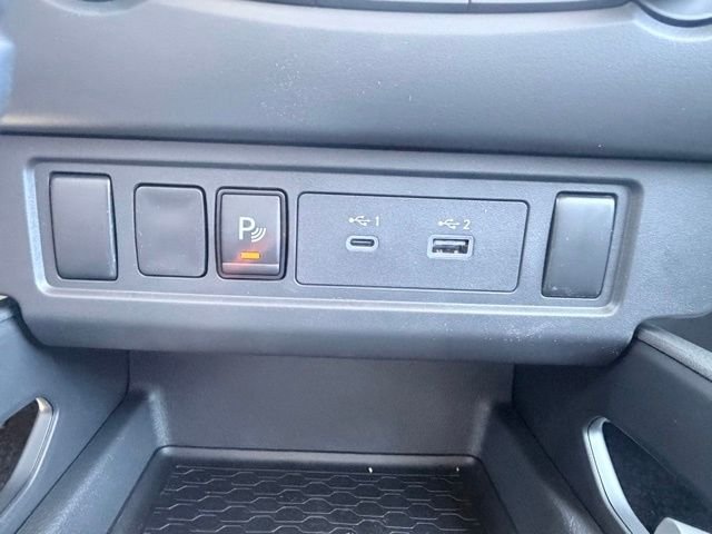 New 2026 Glacier White Nissan King Cab® S image 18
