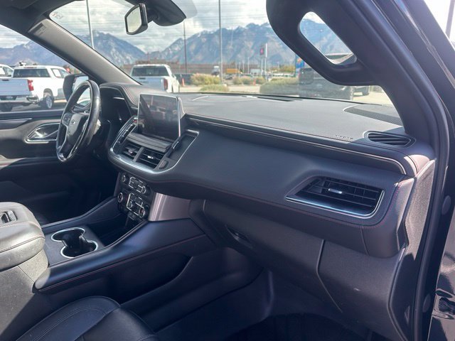 2022 Chevrolet Suburban RST - Photo 32