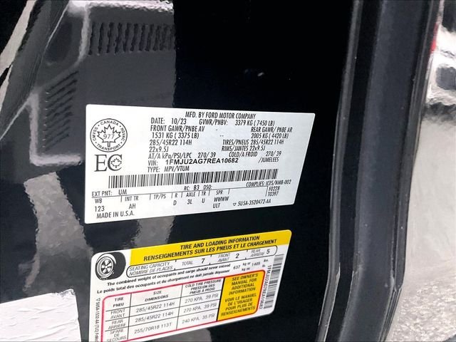 Used 2024 Black Ford Limited image 35