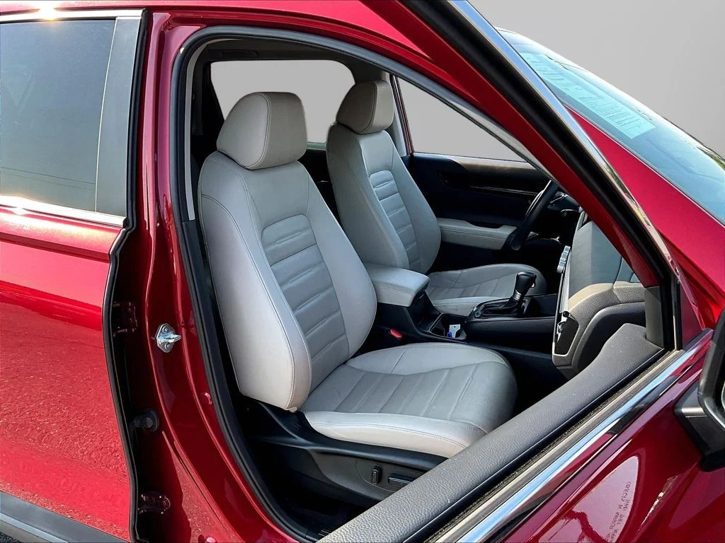 Used 2023 Radiant Red Metallic Honda EX-L image 30