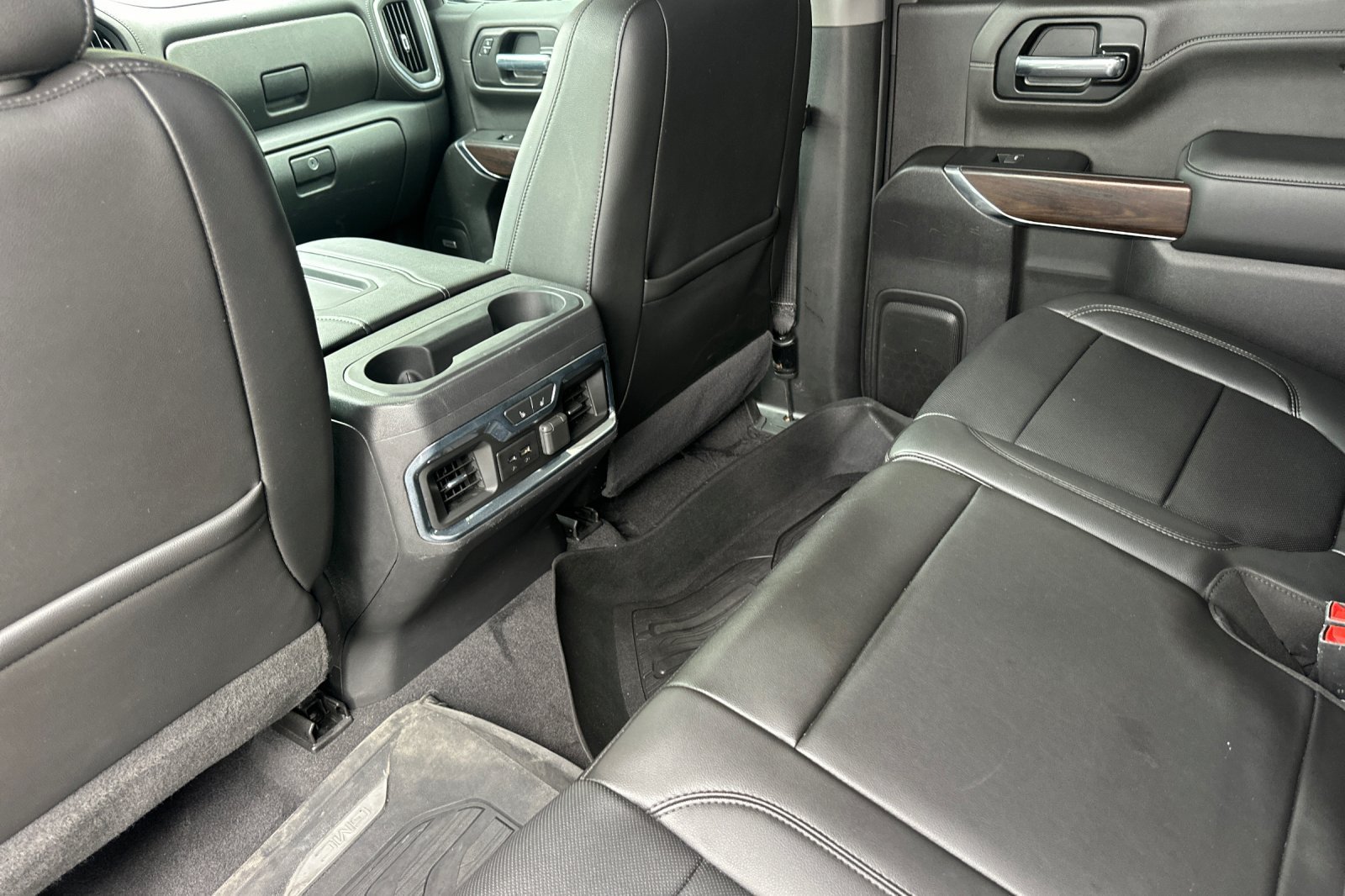 Used 2020 Blue GMC SLT image 13