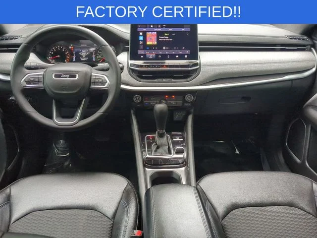 Used 2024 Gray Jeep Latitude image 28
