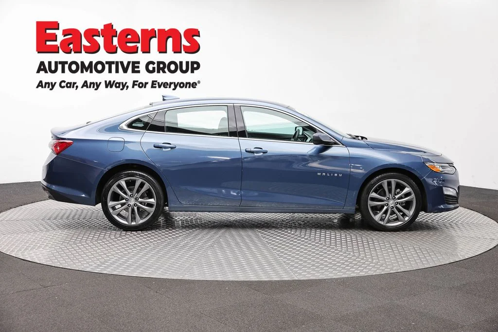Used 2024 Blue Chevrolet LT image 4