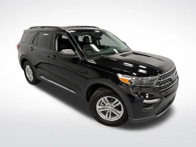 Used 2023 Black Ford XLT image 34