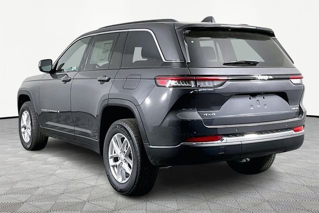 New 2026 Baltic Gray Metallic Clear-Coat Exterior Paint Jeep Laredo X image 4