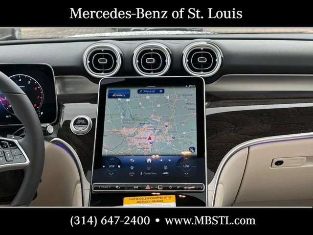 New 2027 Polar White Mercedes-Benz GLC 300 image 10