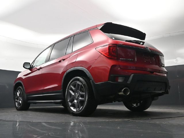 Certified Used 2023 Radiant Red Metallic II Honda EX-L image 29