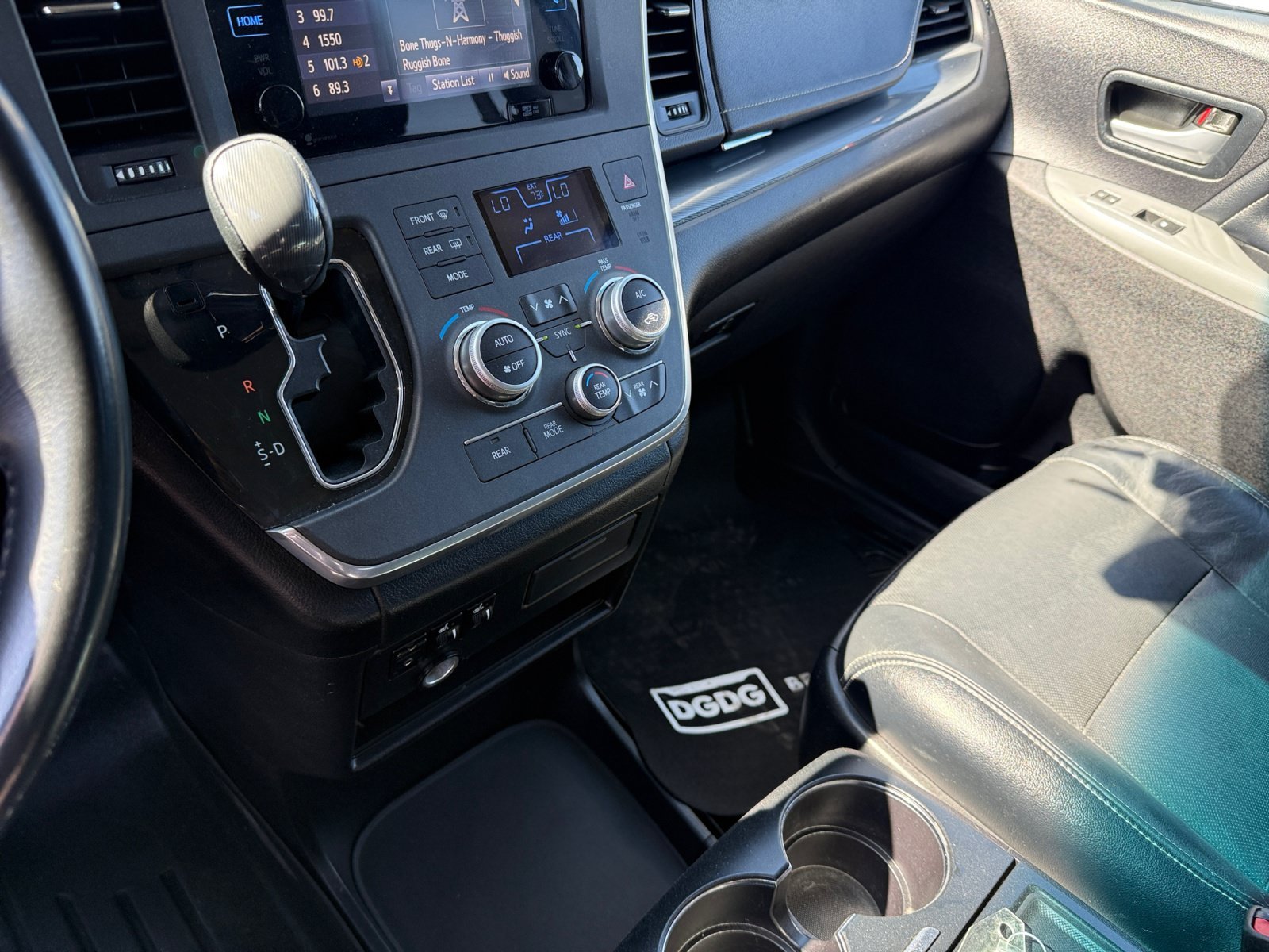 Used 2015 Attitude Black Toyota SE image 13