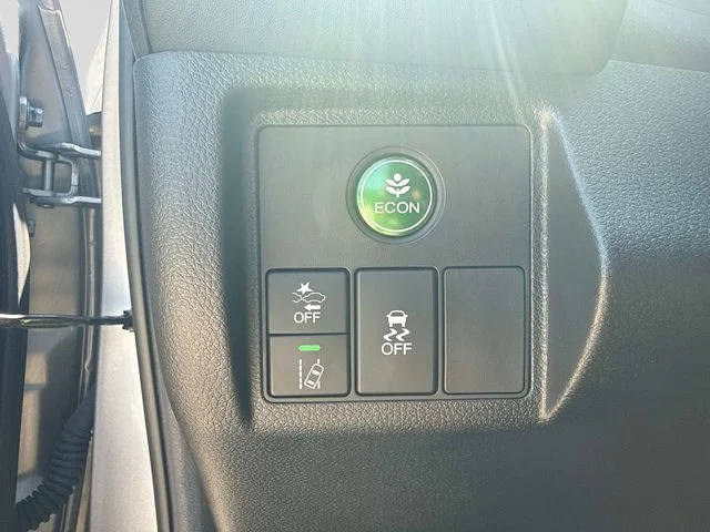 Used 2020 Silver Honda EX image 26