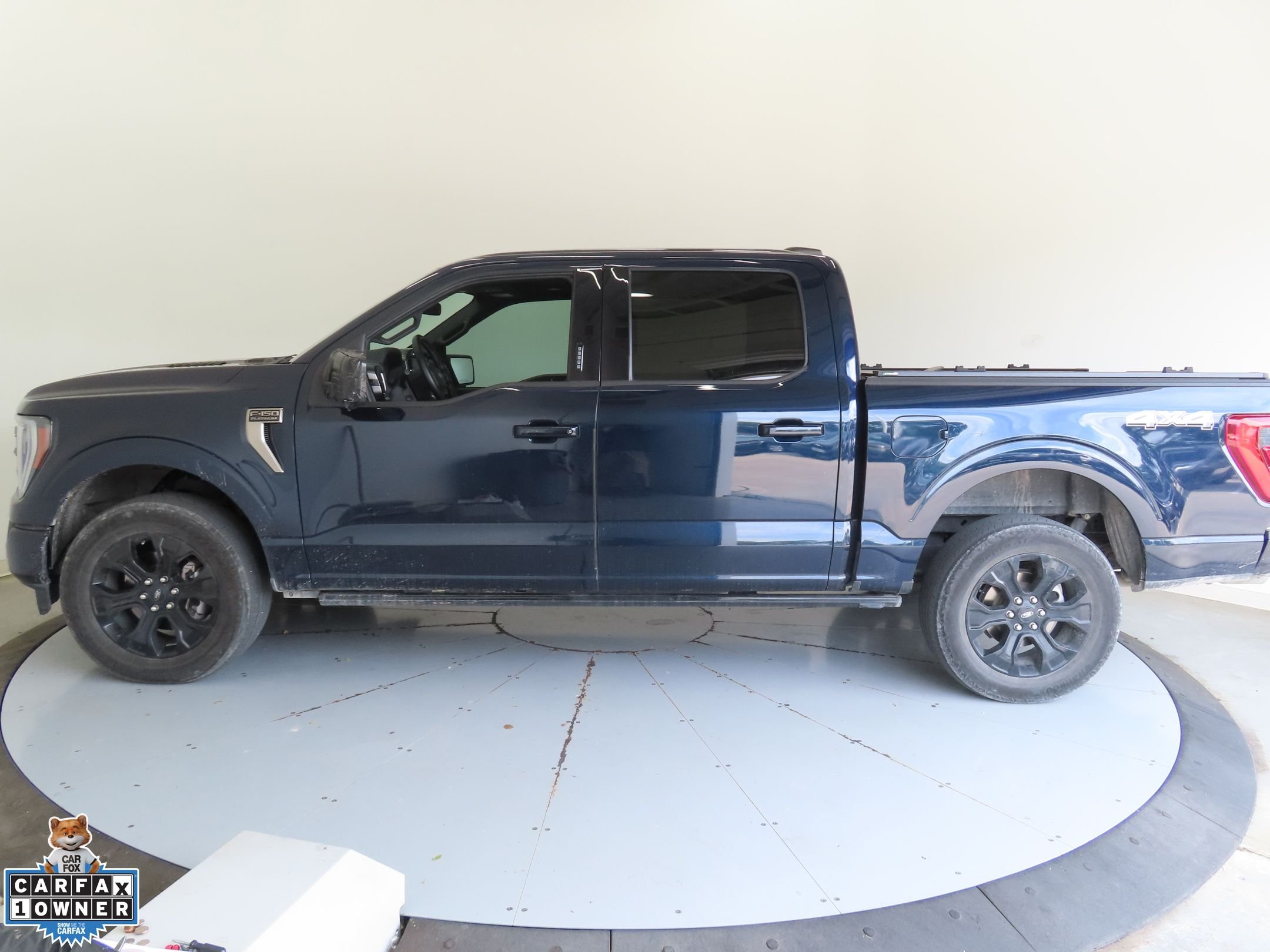 Used 2022 Blue Ford Platinum image 6