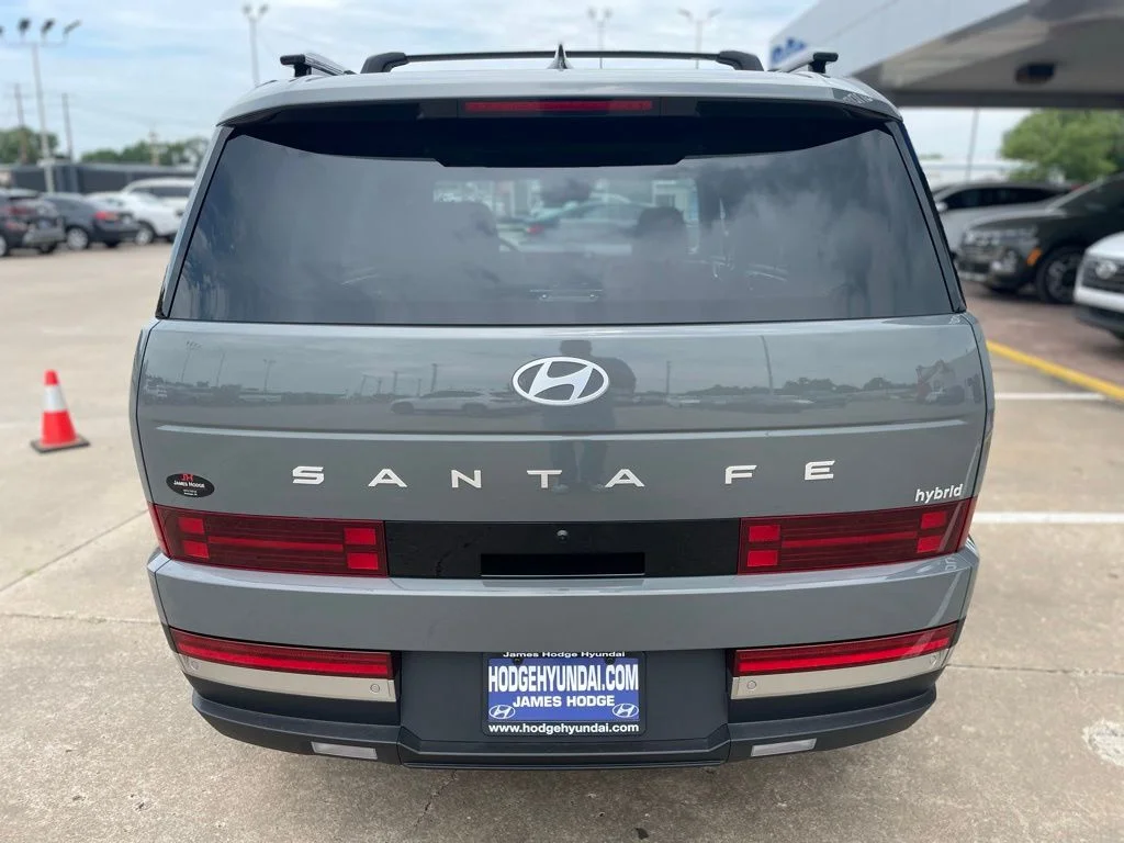 Used 2025 Gray Hyundai Limited image 8