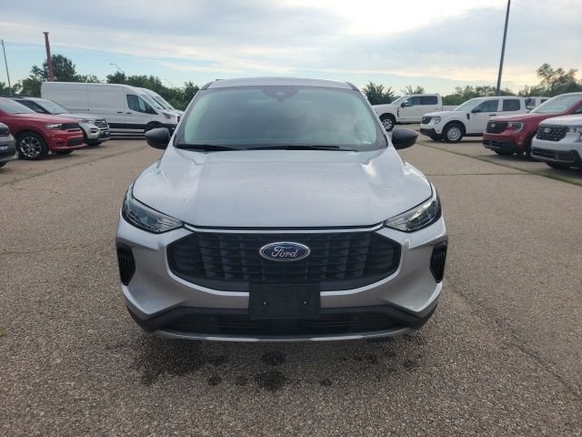 Used 2024 Silver Metallic Ford Active image 19