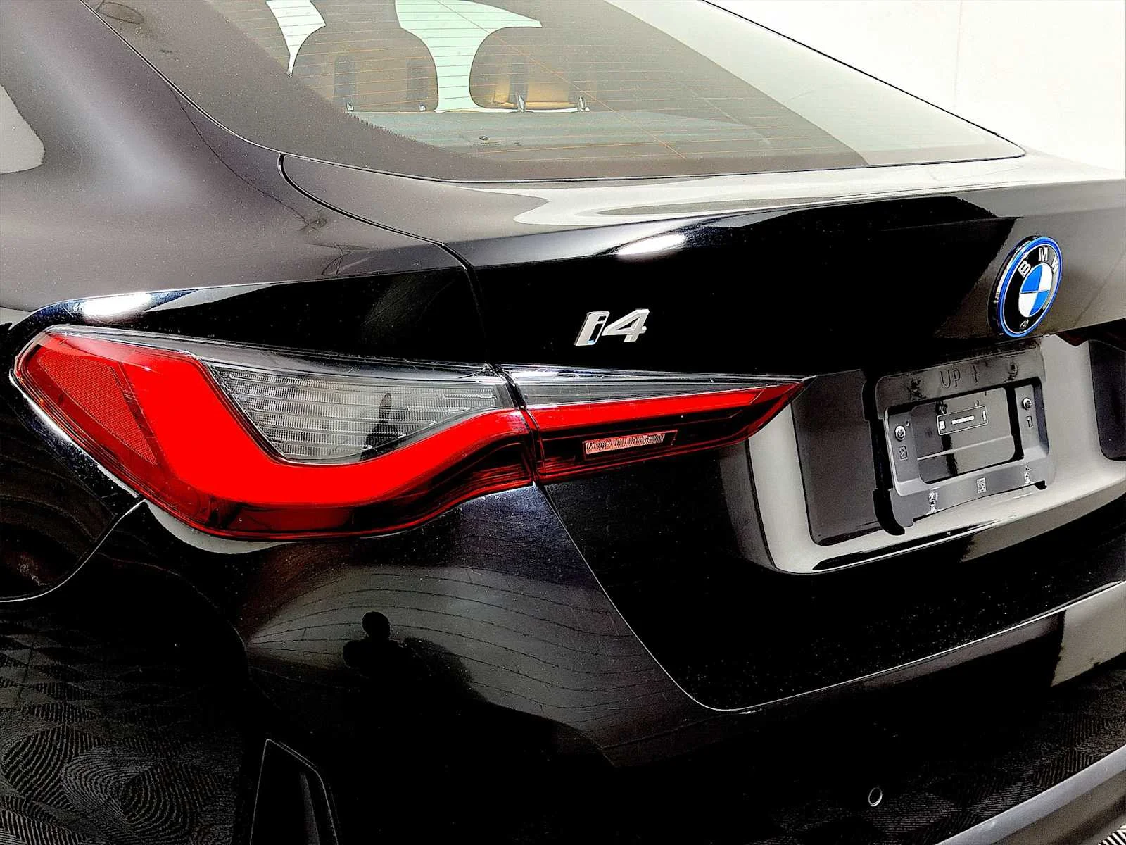 2024 BMW i4 35 - Photo 27