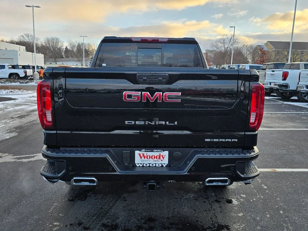 2026 GMC Sierra 1500 Denali - Photo 9