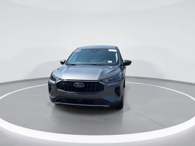 Used 2023 Gray Ford Active image 2