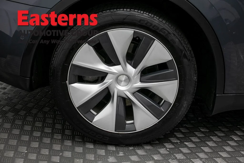 Used 2021 Gray Tesla Long Range image 23