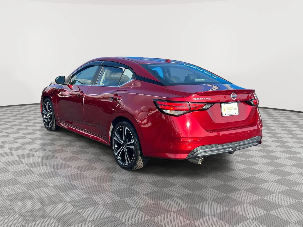 Used 2023 Scarlet Ember Tintcoat Nissan SR Xtronic CVT image 6