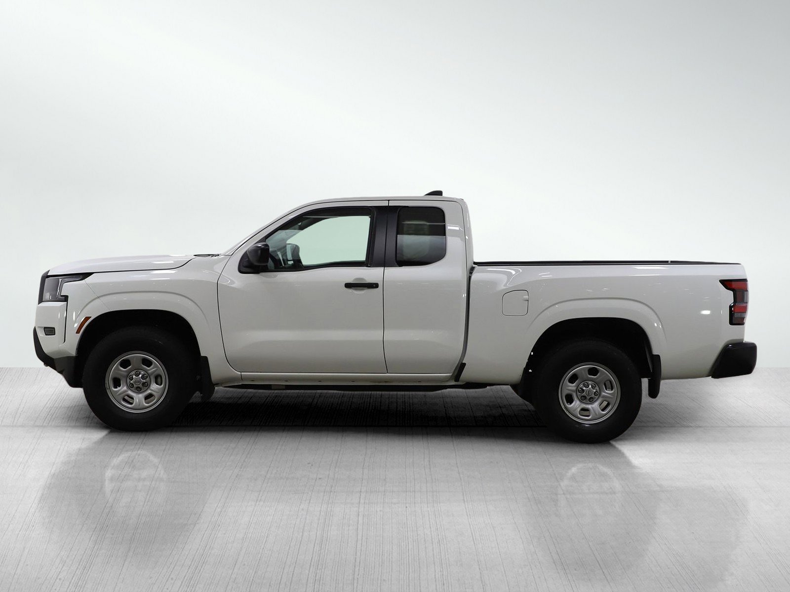 Used 2024 Nissan Frontier S with VIN 1N6ED1CM9RN676801 for sale in Burnsville, Minnesota